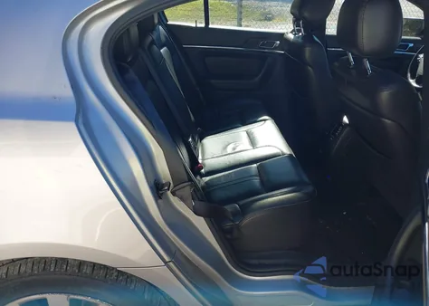 2016 Lincoln Mks from USA, damaged, VIN 1LNHL9DK0GG600511